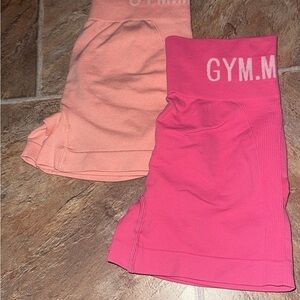 super cute bright pink and orange biker shorts!